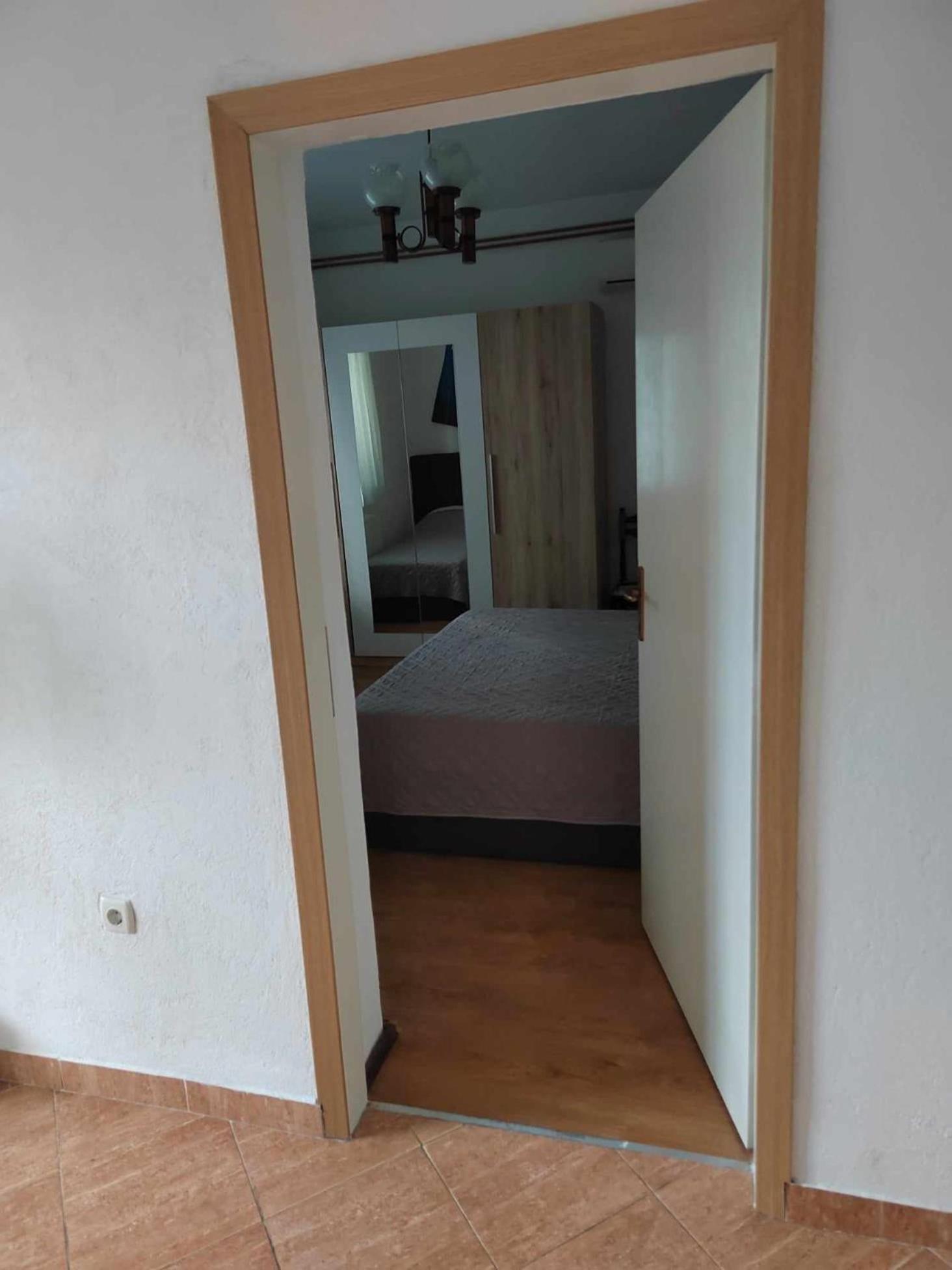 Apartmani Spomenka Селине Екстер'єр фото