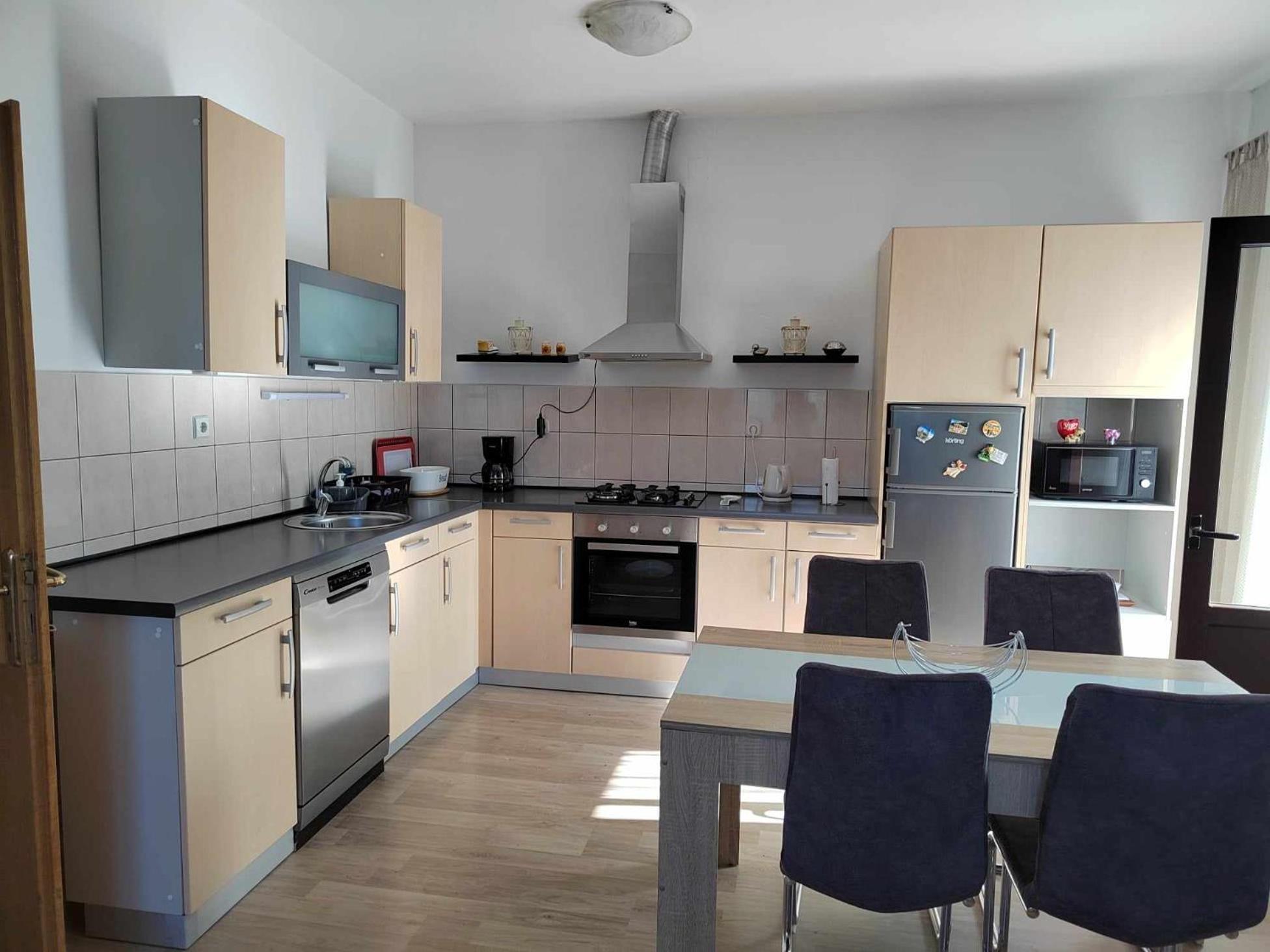 Apartmani Spomenka Селине Екстер'єр фото