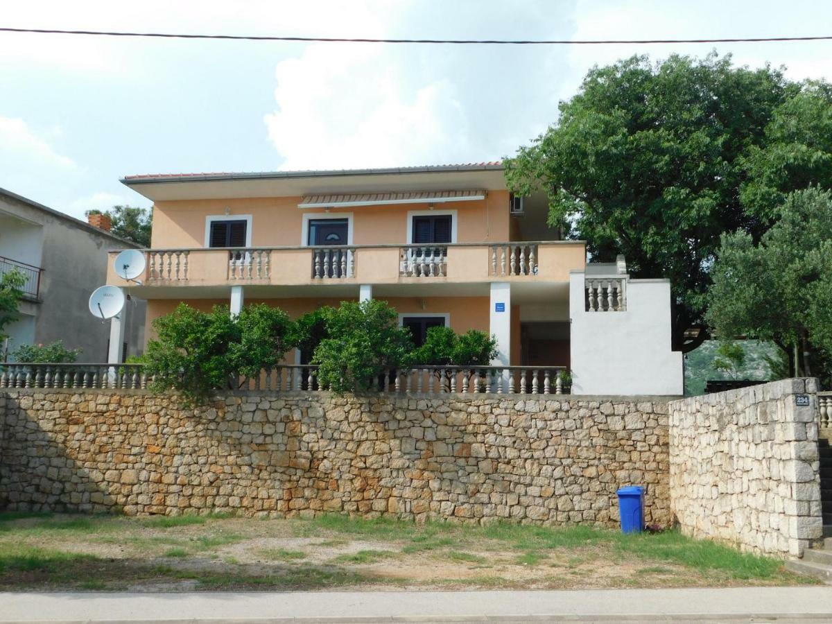 Apartmani Spomenka Селине Екстер'єр фото
