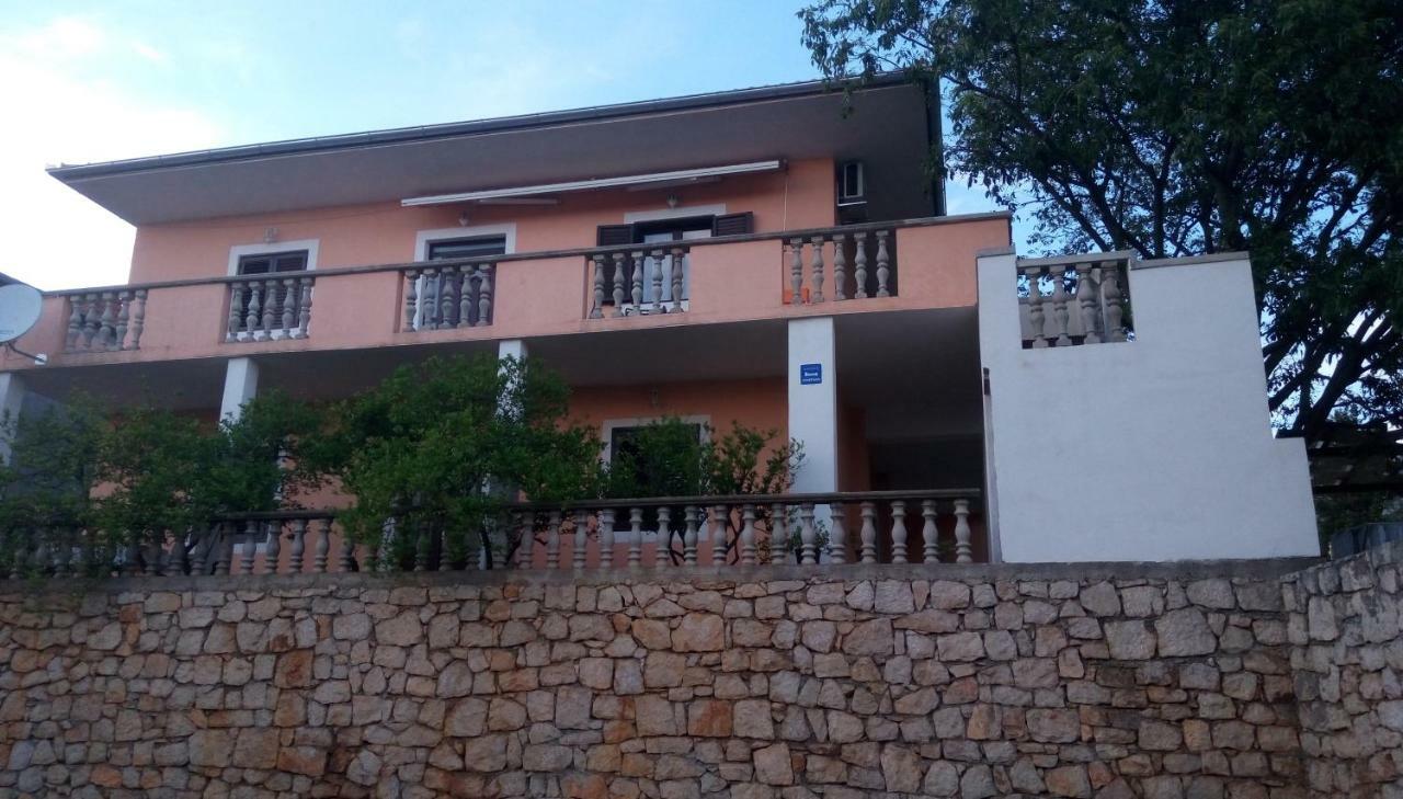 Apartmani Spomenka Селине Екстер'єр фото