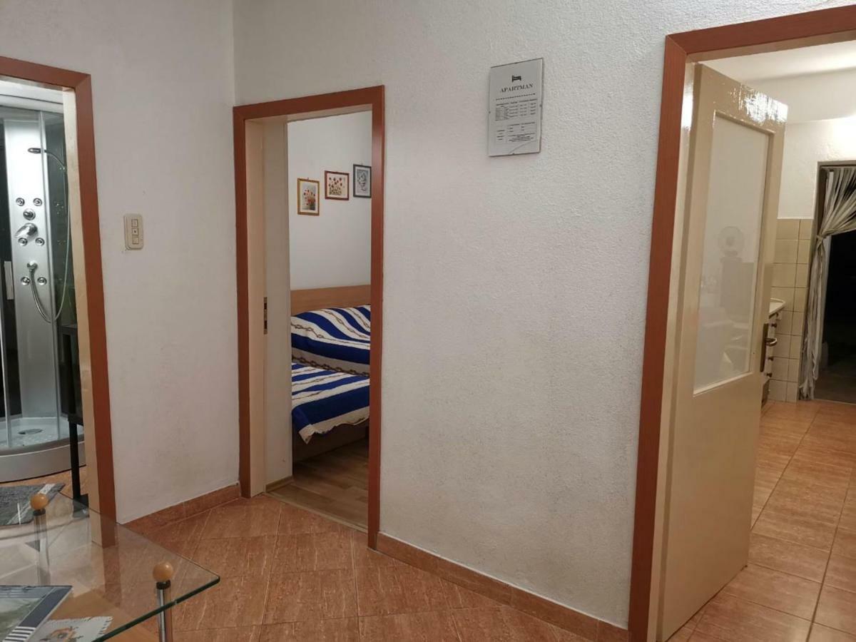 Apartmani Spomenka Селине Екстер'єр фото