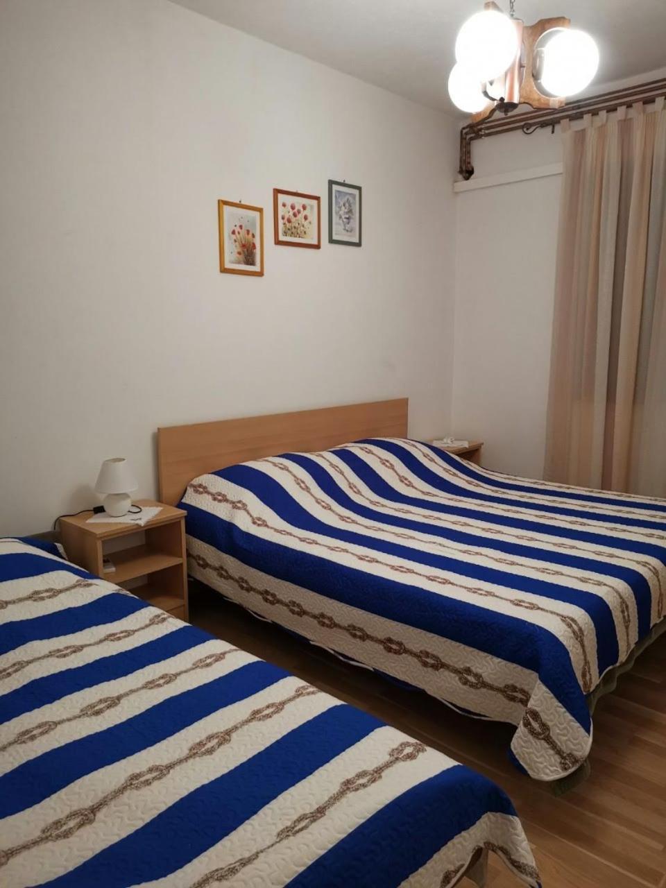 Apartmani Spomenka Селине Екстер'єр фото