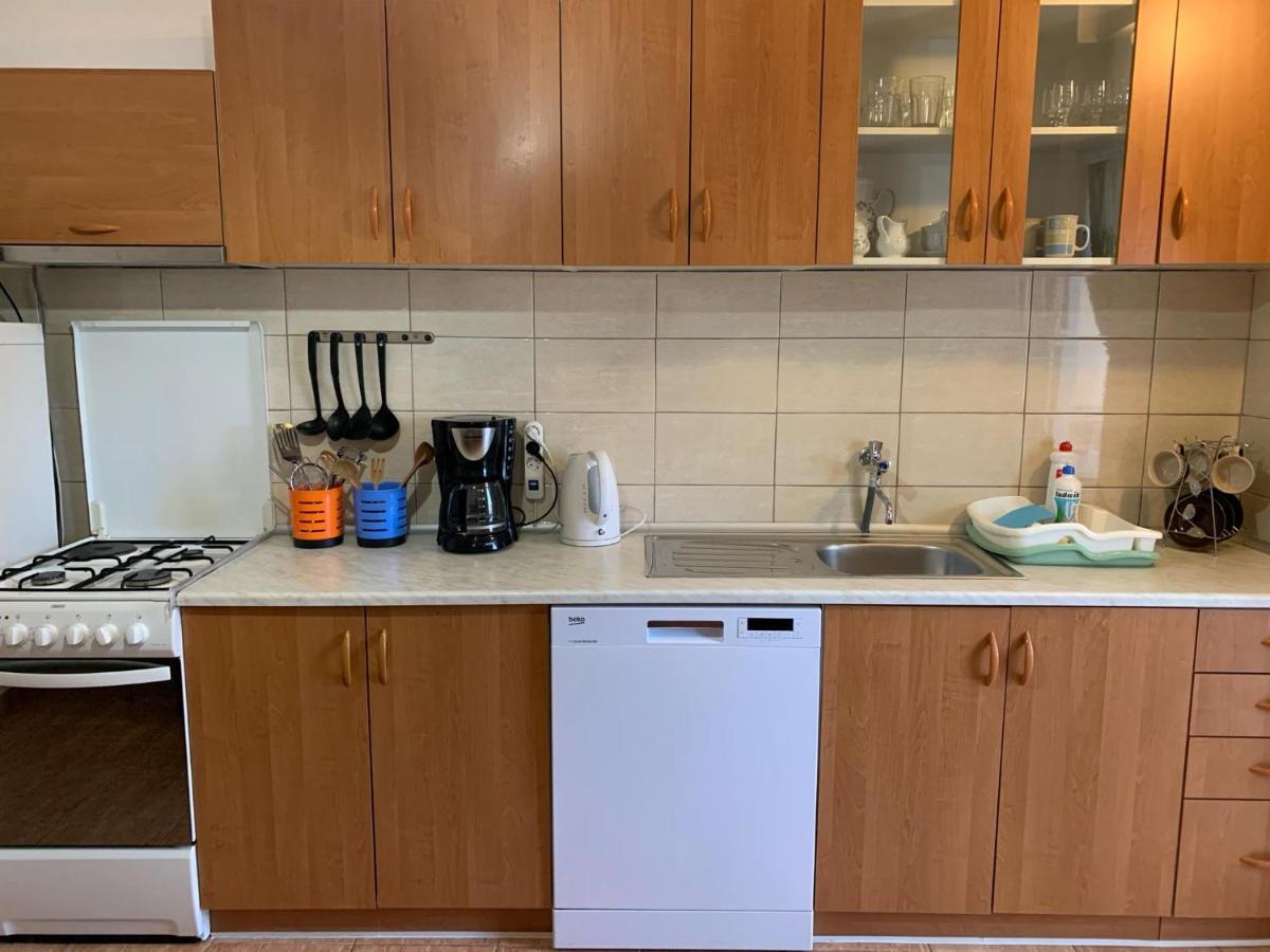 Apartmani Spomenka Селине Екстер'єр фото